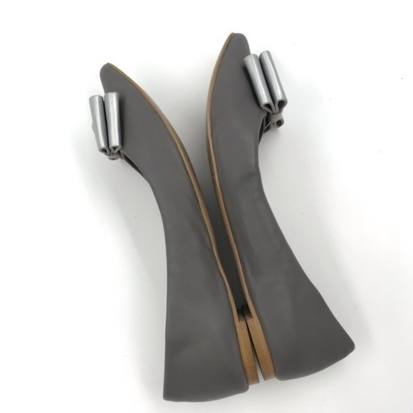 J. Crew Factory Matte Grey Silver Bow Point Toe Emery Ballet Shoes Size 6.5 - Picture 5 of 9